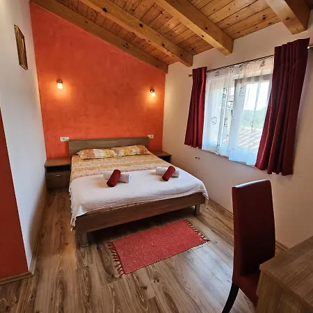 Apartman And Agroturist