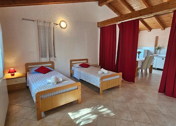 Διαμέρισμα And Agroturist Ρόβινι