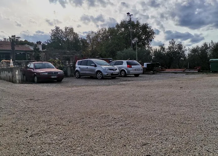 Διαμέρισμα And Agroturist